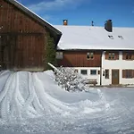 With 2 Bedrooms Feriehus