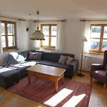 With 2 Bedrooms Feriehus